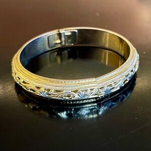 Vintage Whiting & Davis Gold-Toned Filigree Hinged Bangle Bracelet